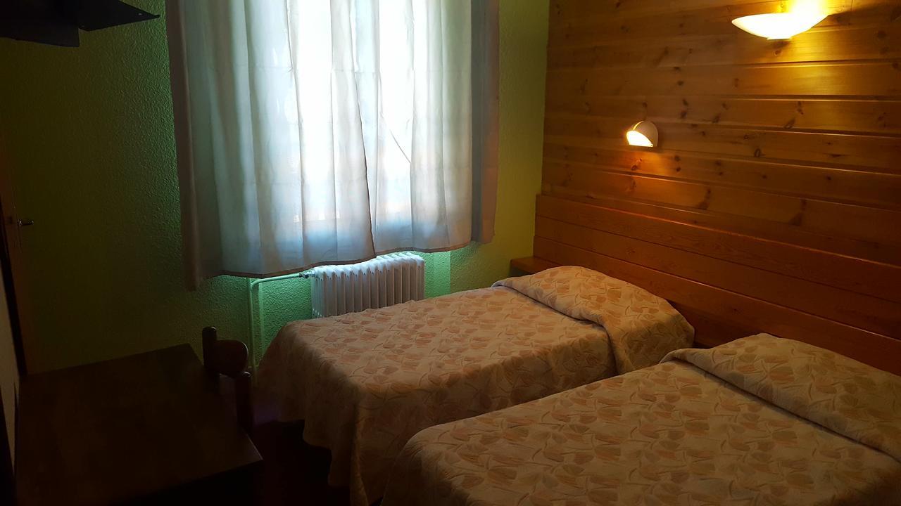 Hotel Restaurant Glaizette Л’Аржантьер-ла-Бессе Экстерьер фото